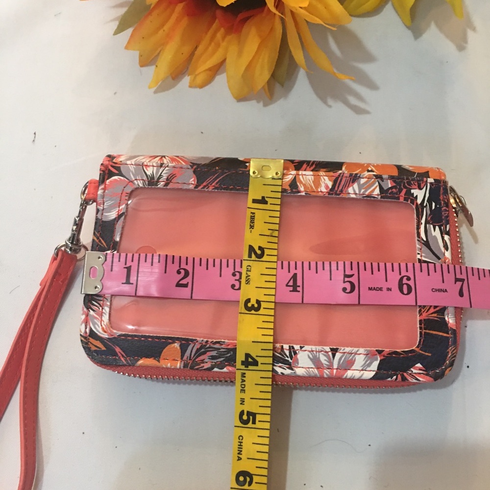 Wild Fable iPhone 6 Wallet - Picture 6 of 8